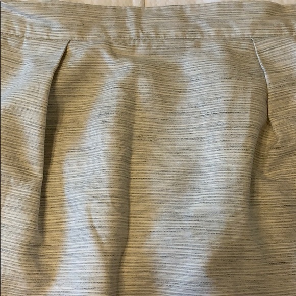 GAP Heathered Skirt - Picture 2 of 4